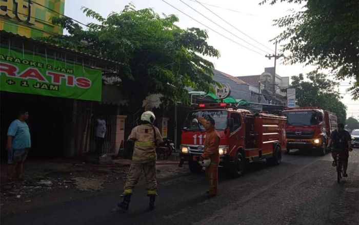 Lantai 1 Karaoke Godong Djati Terbakar, Damkar Surabaya Beberkan Penyebabnya
