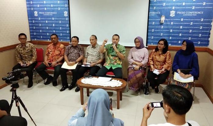 Komitmen Percepat Pengentasan Kemiskinan, Pemkot Surabaya Gunakan Data MBR Komitmen Percepat Pengentasan Kemiskinan, Pemkot Surabaya Gunakan Data MBR