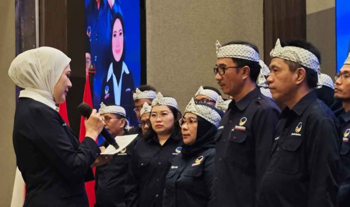 Syaiful Ma’arif Resmi Dilantik Sebagai Ketua DPD NasDem Surabaya Syaiful Ma’arif Resmi Dilantik Sebagai Ketua DPD NasDem Surabaya