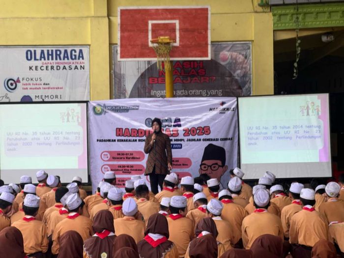 Unit PPA Polresta Sidoarjo Edukasi Bahaya Kenakalan Remaja dan Perundungan di SMP Plus Arroudhoh Unit PPA Polresta Sidoarjo Edukasi Bahaya Kenakalan Remaja dan Perundungan di SMP Plus Arroudhoh