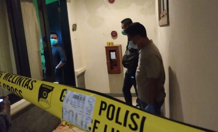 Polisi Masih Selidiki Kasus Perempuan Tewas Bersimbah Darah di Kamar Hotel Kota Kediri Polisi Masih Selidiki Kasus Perempuan Tewas Bersimbah Darah di Kamar Hotel Kota Kediri