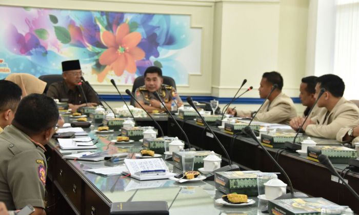 Bupati Malang Sambut Dianmas Mahasiswa STIK dan PTIK Bupati Malang Sambut Dianmas Mahasiswa STIK dan PTIK