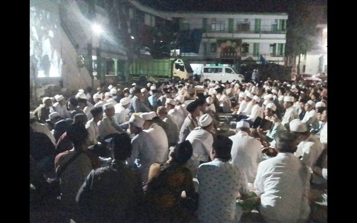 Hari Kedua Wafatnya Ra Lilur, Tahlil Digelar Hingga ke Negeri Jiran Hari Kedua Wafatnya Ra Lilur, Tahlil Digelar Hingga ke Negeri Jiran