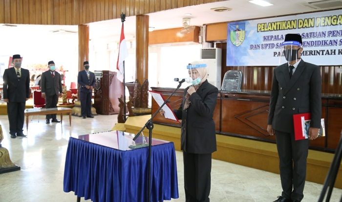 ​Pelantikan Kepala UPTD Satuan Pendidikan SD dan SMP di Kediri Terapkan Protokol Covid-19