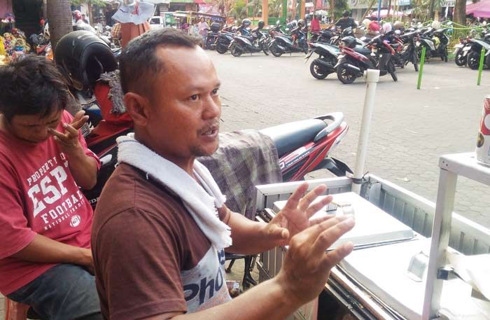 Konflik PKL Vs Wastib Meletup di PBM: 4 Pedagang Mengaku Dipukul, Ancam Bawa ke Jalur Hukum Konflik PKL Vs Wastib Meletup di PBM: 4 Pedagang Mengaku Dipukul, Ancam Bawa ke Jalur Hukum