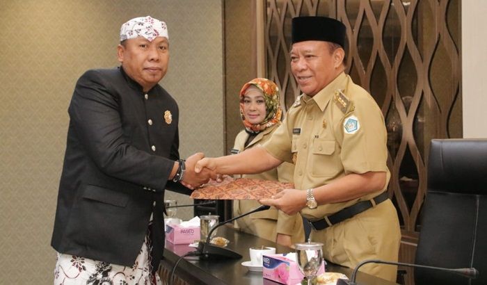 Suhartono Resmi Jabat Direktur Perumda Pasar Lamongan