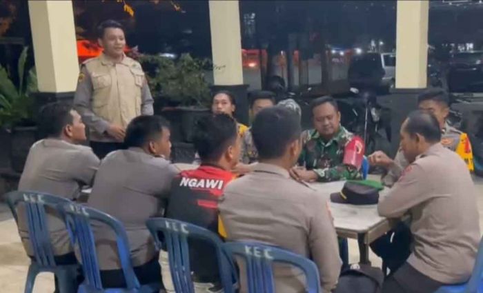 Polres Ngawi Lakukan Pendampingan Psikologis untuk Petugas yang Terlibat OMB Semeru 2023-2024 Polres Ngawi Lakukan Pendampingan Psikologis untuk Petugas yang Terlibat OMB Semeru 2023-2024