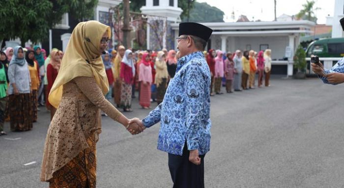Wabup Tuban Ajak Masyarakat Pahami Kesetaraan Gender Wabup Tuban Ajak Masyarakat Pahami Kesetaraan Gender