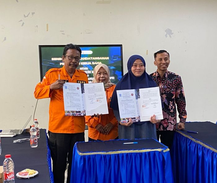 FRPB Pamekasan dan Poltera Teken Kerja Sama Kampus Aman Bencana