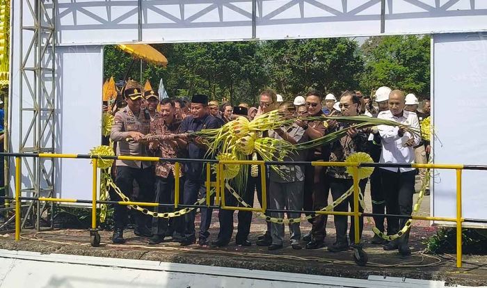 Tradisi Manten Tebu Tandai Dimulainya Musim Giling 2025, PT RMI Blitar Targetkan 1,4 Juta Ton Tradisi Manten Tebu Tandai Dimulainya Musim Giling 2025, PT RMI Blitar Targetkan 1,4 Juta Ton