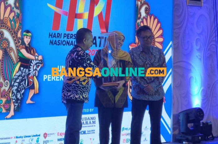 Puncak Peringatan HPN 2023 di Kediri, PWI Jatim Angkat Tema UMKM Backbone Perekonomian Nasional Puncak Peringatan HPN 2023 di Kediri, PWI Jatim Angkat Tema UMKM Backbone Perekonomian Nasional