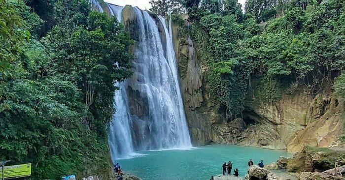 Rekomendasi 5 Wisata Air Terjun di Tuban yang Sayang untuk Dilewatkan Rekomendasi 5 Wisata Air Terjun di Tuban yang Sayang untuk Dilewatkan