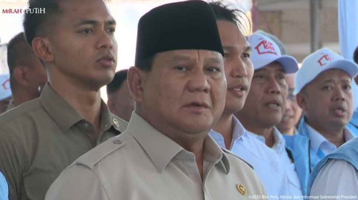 Nusron Wahid Dampingi Presiden RI Resmikan 80.000 Koperasi Desa Merah Putih Nusron Wahid Dampingi Presiden RI Resmikan 80.000 Koperasi Desa Merah Putih