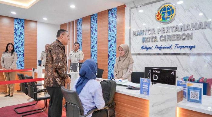 Wamen ATR/BPN Tinjau Layanan Pertanahan di Kota Cirebon