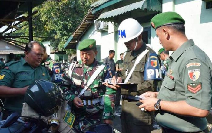 Ratusan Kendaraan Dinas dan Pribadi Anggota Kodim 0803/Madiun Disidak Denpom V/1 Madiun