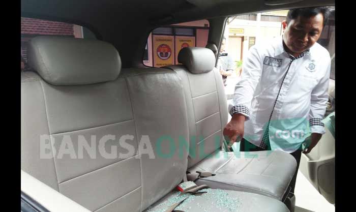 Anggota DPRD Kota Blitar Jadi Korban Pecah Kaca Mobil, 400 Juta Melayang