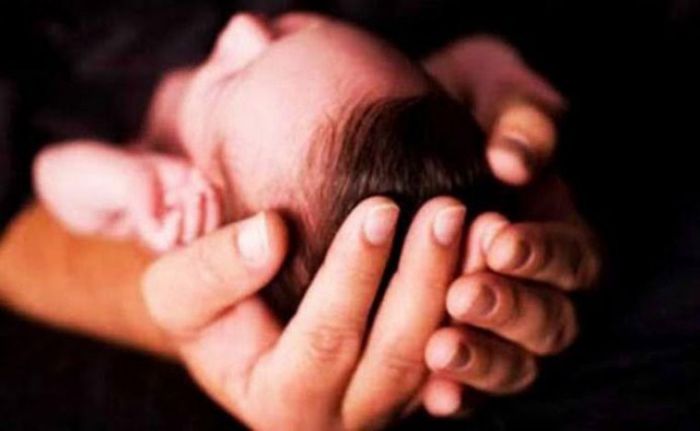 Diminta Carikan Orang Tua Adopsi, Kades Bulusari Dilaporkan Polisi Karena Diduga Jual Sang Bayi Diminta Carikan Orang Tua Adopsi, Kades Bulusari Dilaporkan Polisi Karena Diduga Jual Sang Bayi