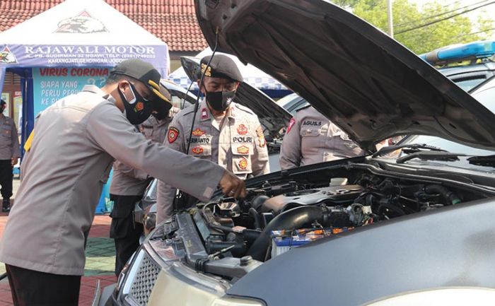 Jelang Pilkada dan Nataru, Kapolres Ngawi Cek Seluruh Kendaraan Dinas dan Operasional Jelang Pilkada dan Nataru, Kapolres Ngawi Cek Seluruh Kendaraan Dinas dan Operasional