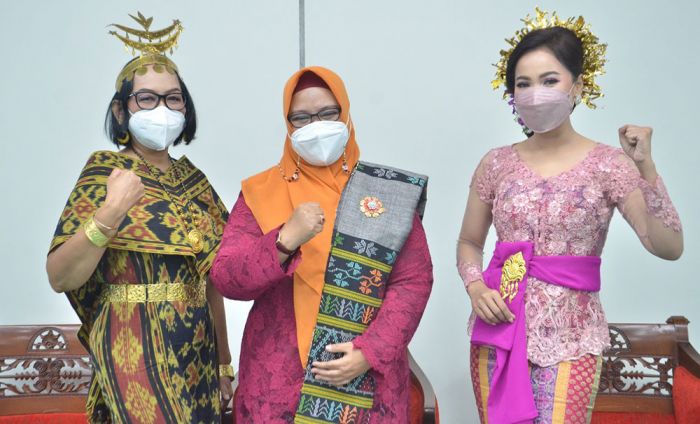 Hadiri Talkshow Hadiri Talkshow