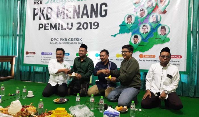 Tasyakuran Kemenangan, PKB Gresik Target 18 Kursi di Pileg 2024 Tasyakuran Kemenangan, PKB Gresik Target 18 Kursi di Pileg 2024