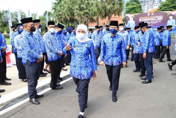 HUT ke-51 Korpri, Gubernur Khofifah Minta ASN Perkuat Karakter Ber-AKHLAK dan Tingkatkan Inovasi HUT ke-51 Korpri, Gubernur Khofifah Minta ASN Perkuat Karakter Ber-AKHLAK dan Tingkatkan Inovasi
