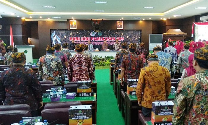 DPRD Ngemoddih Are Deddinah Kabupaten Pamekasan SE Kapeng 489 Taon 2019