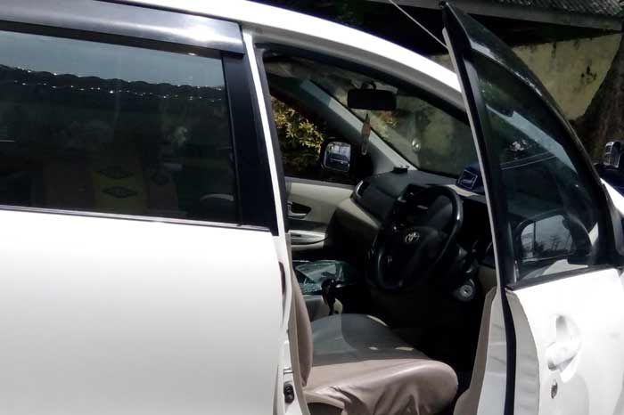 Parkir di Kantor Kecamatan, Kaca Mobil Kades Patihan Dipecah Maling, Rp 8 Juta Amblas