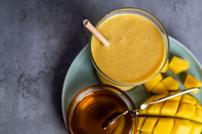 Resep Smoothie Mangga Jeruk Rempah, Cocok untuk Obati Sesak Napas Resep Smoothie Mangga Jeruk Rempah, Cocok untuk Obati Sesak Napas