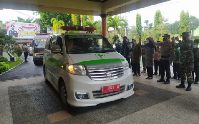 Bentuk Tim Tracer, Kapolresta Banyuwangi: Ini Tugas Tak Ringan yang Harus Dijalankan Bentuk Tim Tracer, Kapolresta Banyuwangi: Ini Tugas Tak Ringan yang Harus Dijalankan