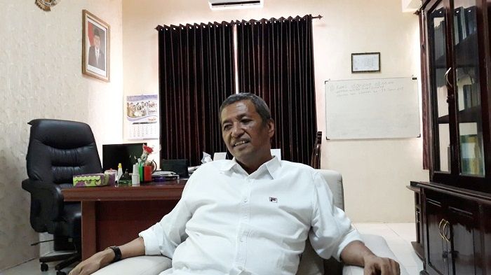 Dimutasi ke Disparbudpora, Mantan Kadisdik Sumenep Ancam Tempuh Jalur Hukum Dimutasi ke Disparbudpora, Mantan Kadisdik Sumenep Ancam Tempuh Jalur Hukum