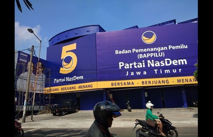 Surya Paloh Resmikan Gedung Bappilu NasDem Jatim