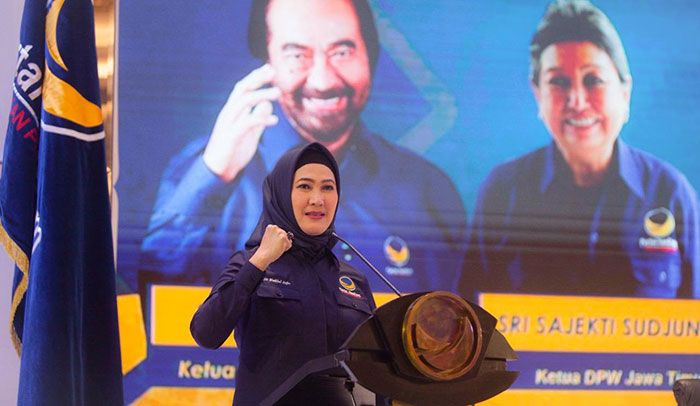 Hasil Survei ARCI: Elektabilitas Lita Machfud Arifin Naik, Masuk 6 Besar dari 27 Tokoh Hasil Survei ARCI: Elektabilitas Lita Machfud Arifin Naik, Masuk 6 Besar dari 27 Tokoh