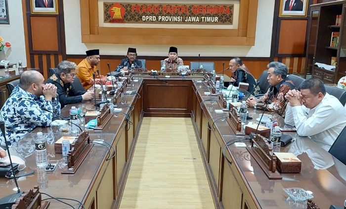 Bentuk Dukungan kepada Para Peternak, Fraksi Gerindra Jatim Kampanyekan Makan Daging Bentuk Dukungan kepada Para Peternak, Fraksi Gerindra Jatim Kampanyekan Makan Daging