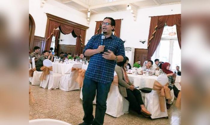 KPU dan Bawaslu Berpotensi Konflik KPU dan Bawaslu Berpotensi Konflik