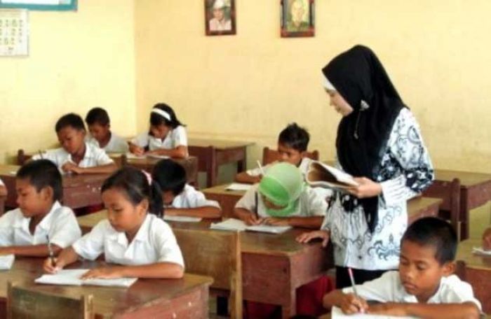 Kekurangan Guru di Kabupaten Blitar Belum Teratasi Kekurangan Guru di Kabupaten Blitar Belum Teratasi