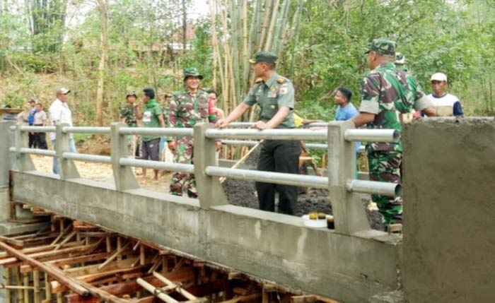 Danrem 084/Bhasara Jaya Tinjau Lokasi TMMD ke-103 di Pamekasan