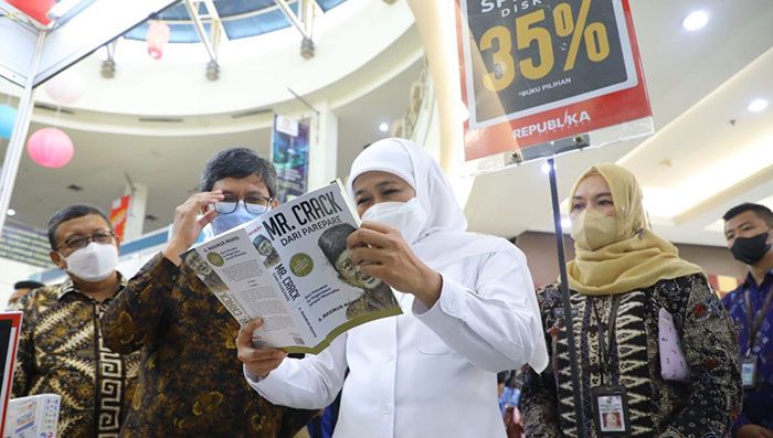 Gubernur Khofifah: Transformasi Digital Harus Tingkatkan Produktivitas Masyarakat Gubernur Khofifah: Transformasi Digital Harus Tingkatkan Produktivitas Masyarakat