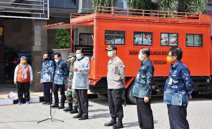 Dikirim Gubernur 5 Ton Beras dan Lauk, DPRD Gresik Minta Pemkab Cermat Berikan Bantuan Korban PSBB Dikirim Gubernur 5 Ton Beras dan Lauk, DPRD Gresik Minta Pemkab Cermat Berikan Bantuan Korban PSBB