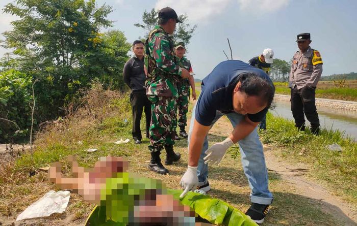 Seorang Perempuan di Jember Ditemukan Tewas dengan Luka Gorok Seorang Perempuan di Jember Ditemukan Tewas dengan Luka Gorok