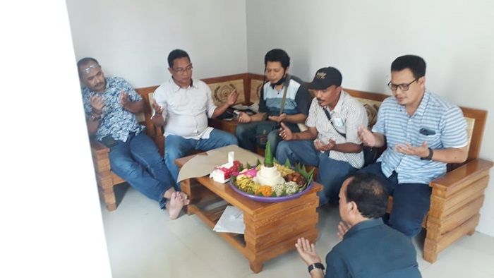 Pandemi, PWI Lamongan Rayakan HUT ke-4 dengan Gelar Tumpeng Sederhana Pandemi, PWI Lamongan Rayakan HUT ke-4 dengan Gelar Tumpeng Sederhana