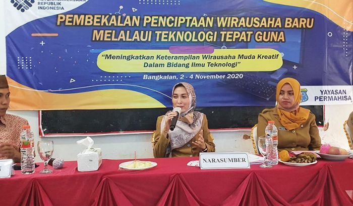 Bina Pengusaha Lokal, Disperinaker Bangkalan Maksimalkan Potensi Lokal Bina Pengusaha Lokal, Disperinaker Bangkalan Maksimalkan Potensi Lokal