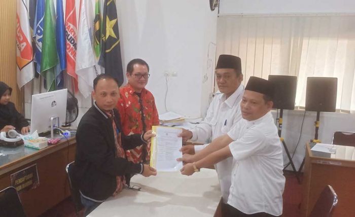 Kades Randuboto dan Sukorejo Daftar Bakal Cabup dan Cawabup Gresik Jalur Independen Kades Randuboto dan Sukorejo Daftar Bakal Cabup dan Cawabup Gresik Jalur Independen