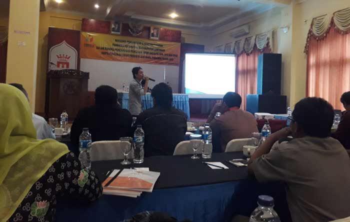 Panwascam Lamongan Dibekali Pengawasan dan Pelaporan Pelanggaran Pemilu Panwascam Lamongan Dibekali Pengawasan dan Pelaporan Pelanggaran Pemilu