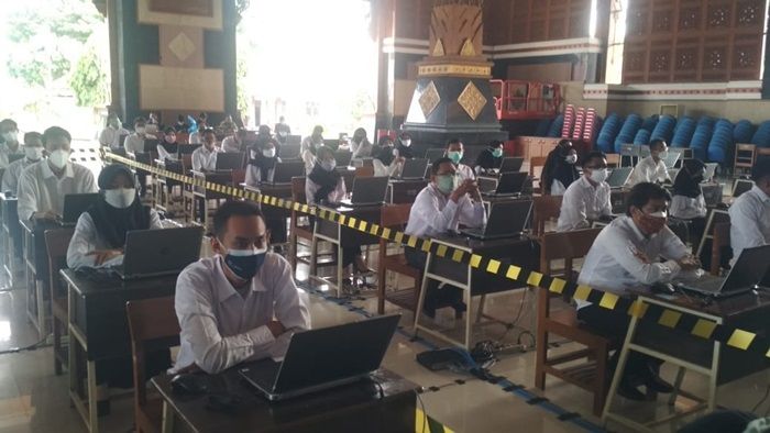 Seleksi CPNS 2021, Sekda Tuban: Jangan Tergiur Tawaran Kelulusan dari Pihak Mana pun Seleksi CPNS 2021, Sekda Tuban: Jangan Tergiur Tawaran Kelulusan dari Pihak Mana pun