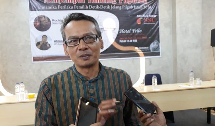 Surat Terbuka, Bukti Komitmen Pakde Karwo Dukung Khofifah-Emil Surat Terbuka, Bukti Komitmen Pakde Karwo Dukung Khofifah-Emil