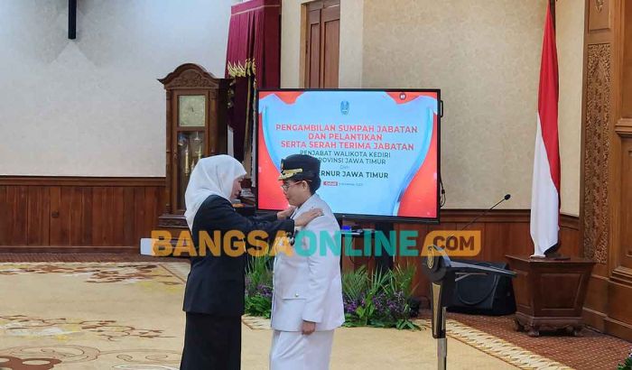Berikut Pesan Gubernur Khofifah saat Lantik Zanariah Jadi Pj Wali Kota Kediri Berikut Pesan Gubernur Khofifah saat Lantik Zanariah Jadi Pj Wali Kota Kediri