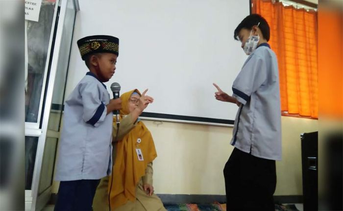 Tuli Mengaji, Inovasi Pelatihan Mengaji Kotugres dengan Metode Amakasa Tuli Mengaji, Inovasi Pelatihan Mengaji Kotugres dengan Metode Amakasa