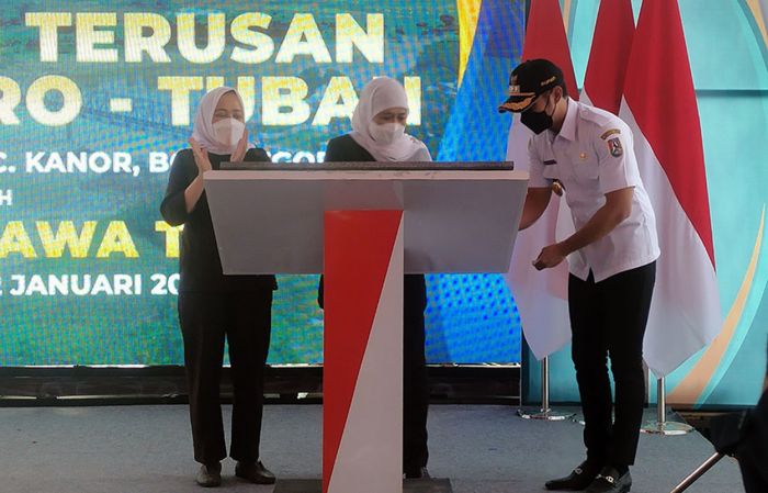 Resmikan Jembatan Terusan Bojonegoro-Tuban, Gubernur Jatim Apresiasi Dua Bupati Resmikan Jembatan Terusan Bojonegoro-Tuban, Gubernur Jatim Apresiasi Dua Bupati