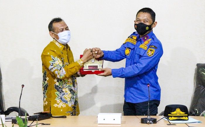 Berhasil Tekan Penyebaran Covid-19, Satpol PP Kota Kediri Terima Kunker DPRD Lamongan