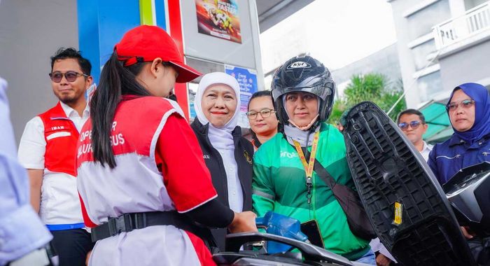 Momentum Hari Kartini, Gubernur Khofifah Beri BBM Gratis untuk Ojol di Malang